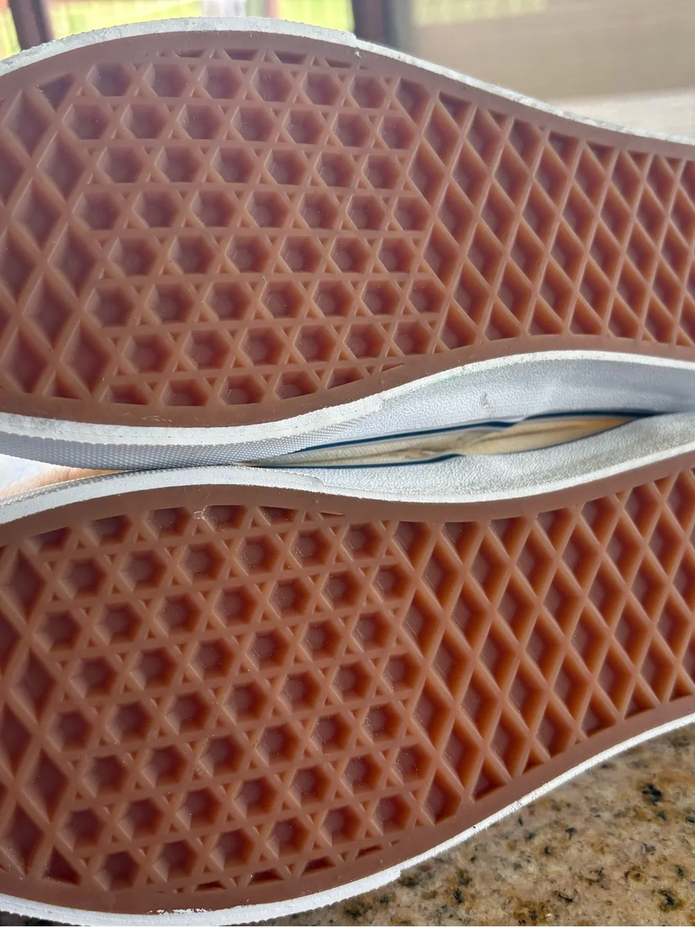 NWT Vans men’s 3.5/ women 5 Authentic Canvas Sneakers in Cream with Blue Stripe